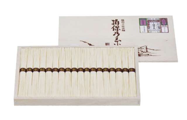 揖保乃糸　縒つむぎ（北海道産小麦使用）９００ｇ　ＯＮ－３０Ｃ　【３７０】