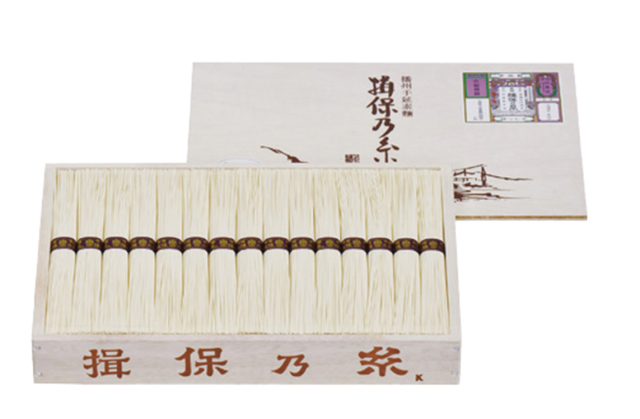 揖保乃糸　縒つむぎ（北海道産小麦使用）１５００ｇ　ＯＮ－５０Ｃ　【３７１】
