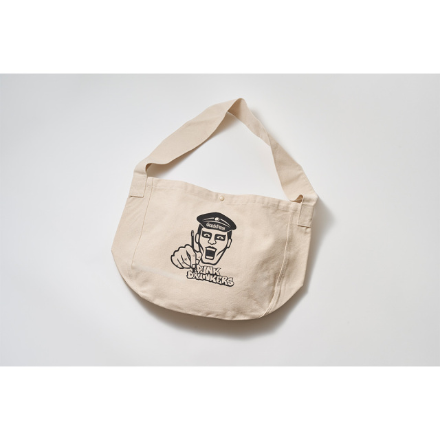 ジョングク マイクキーリング・トートバッグ・トレカ・パンフレット 他