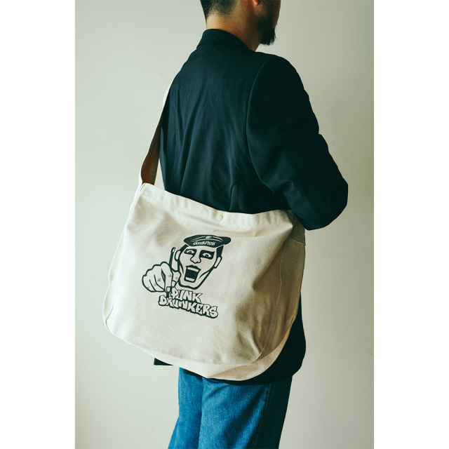 PUNK DRUNKERS × GoodsPress 「ショルダーバッグ＆アーム筆入れ