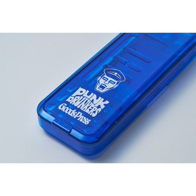 PUNK DRUNKERS ショルダーバッグ 青 楽天市場】PUNK DRUNKERS(パンクドランカーズ)/ ギザロゴ