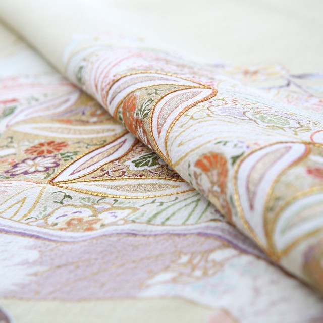 色留袖商品画像