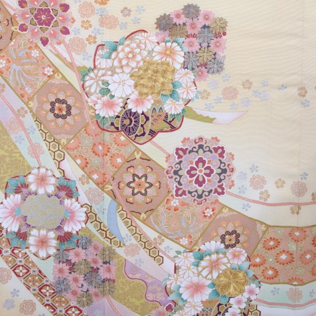 色留袖商品画像