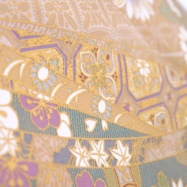 色留袖商品画像