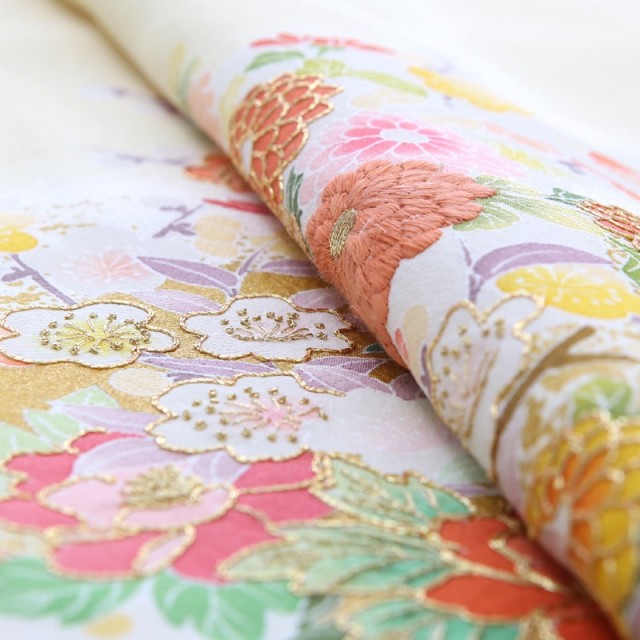 色留袖商品画像