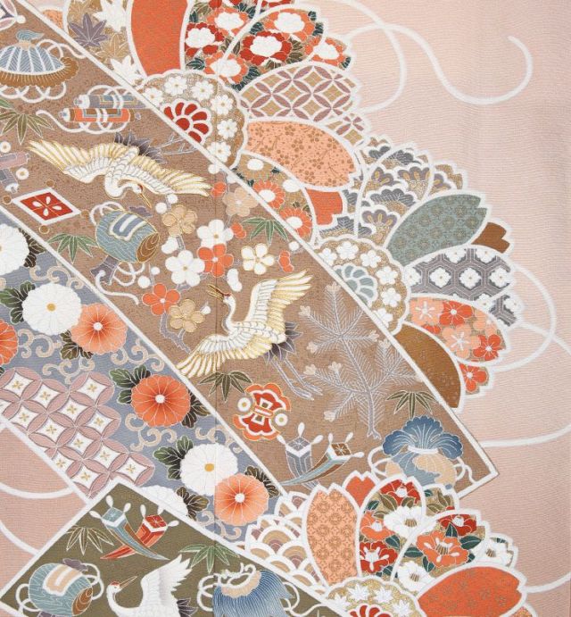 色留袖商品画像