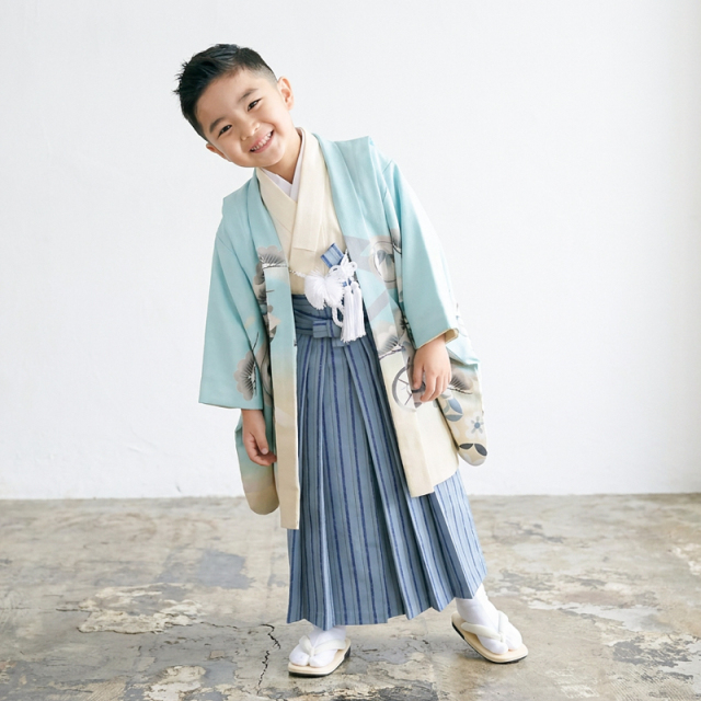 5歳男の子羽織袴着物モデル画像