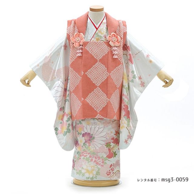 3歳女の子被布着物画像