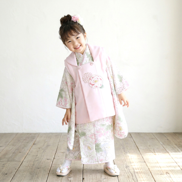七五三レンタル着物3歳女の子モデル画像