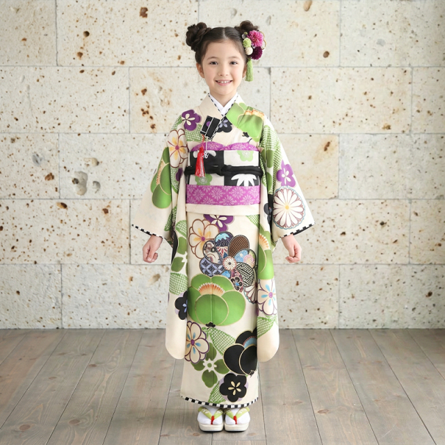 JAPAN STYLE×吉田沙保里】JAPAN STYLE。色鮮やかなグリーンと紫の
