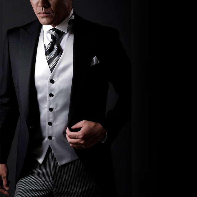 ゼニアモーニングを着たモデル