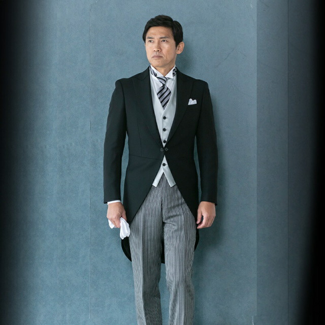 ゼニアモーニングを着たモデル