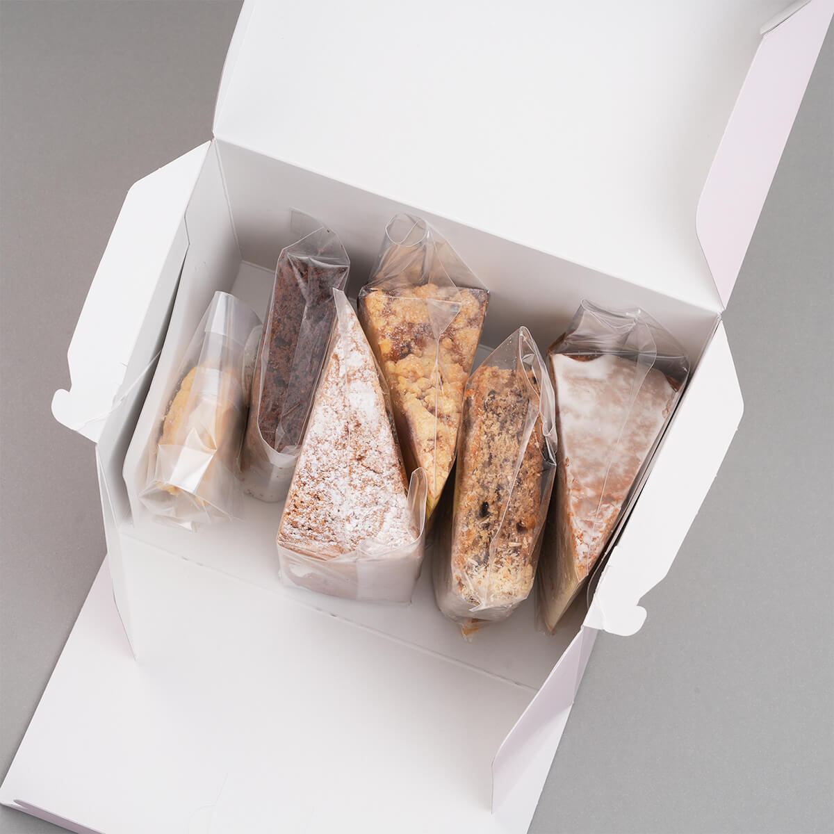 ハイティーケーキセット