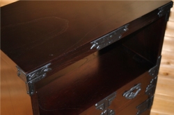 手造りのぬくもりが伝わる遠野民芸家具　飾り棚・(開戸・板戸)