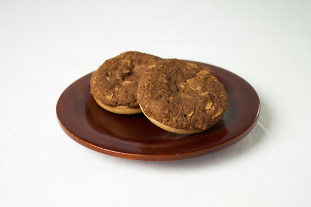 碁石の里「はな椿」 12個入 | <遠野市場> 岩手の名産 通販ショップ