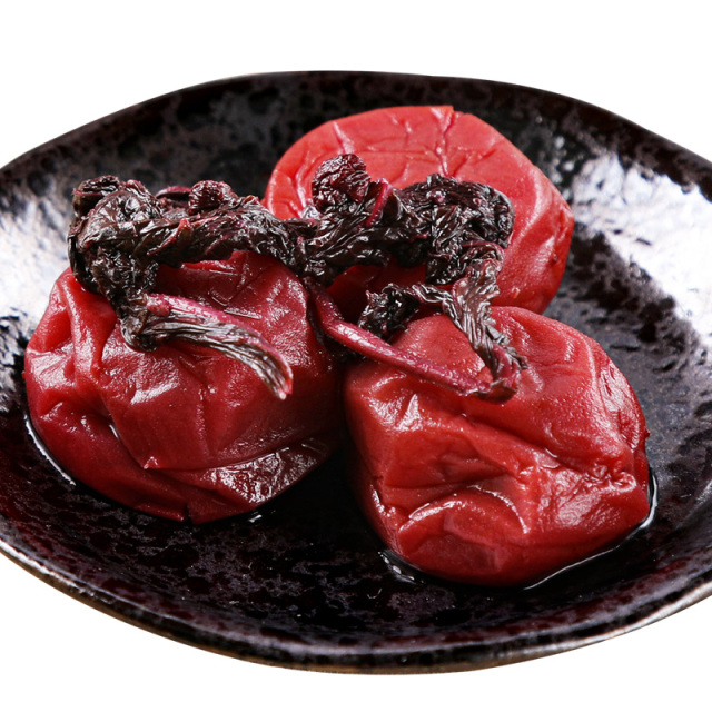 勝股　紫蘇漬け梅