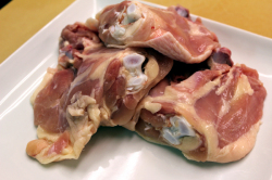 【鳥取県産】うわもも(骨付き) 生 冷蔵 本 160g以上【大山どり】