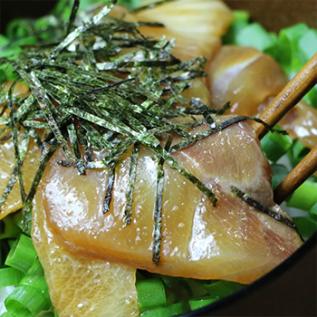 漁師のまかない絶品丼 活き締めブリセット 8袋
