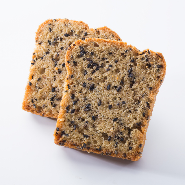 鎧塚俊彦が手掛けた低糖質スイーツ詰合せ