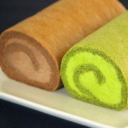 鎧塚俊彦 低糖質ロールケーキセット