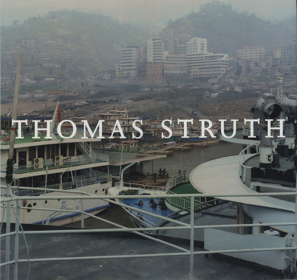 Thomas Struth 1977-2002