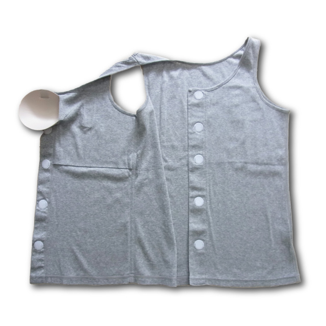 前開き肌着 カップ付きタンクトップ 乳がん術後