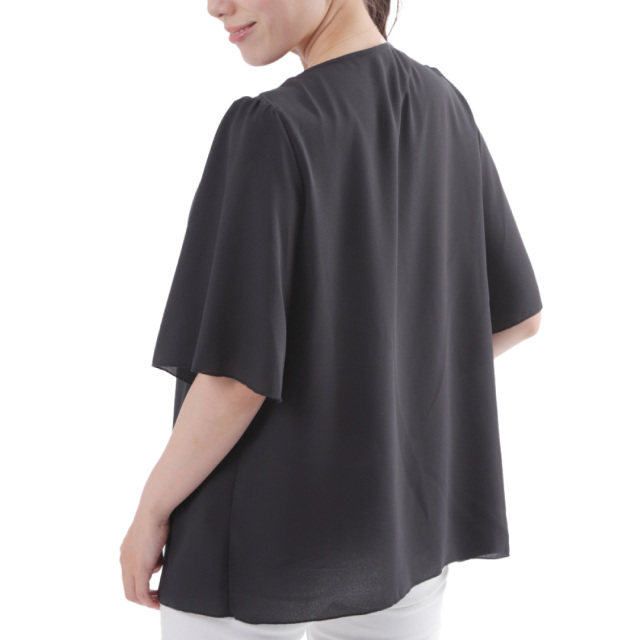 前開きトップス 放射線治療　マジック目立たない服