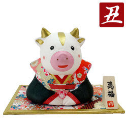 干支　丑年　牛　うし　ウシ　２０２１　令和３年　飾り　龍虎堂　リュウコドウ　日本