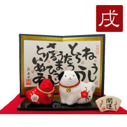置物　干支　戌　イヌ　犬　２０１８　平成３０年　正月飾り　ちりめん　可愛い