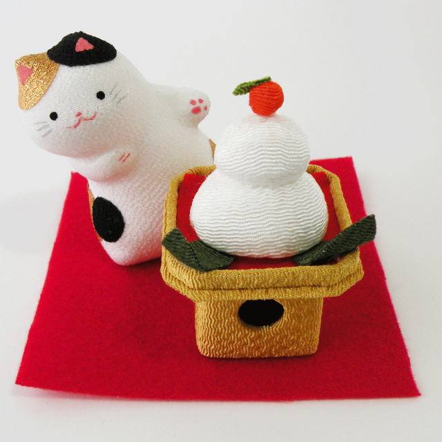 ご予約…✦新作✦謹賀新年・お正月飾り…着物うさぎと招き猫…モリモリバージョン Morimeiworksが放つ年末大作！「怨念招き猫」＆コラボレーション作「猫