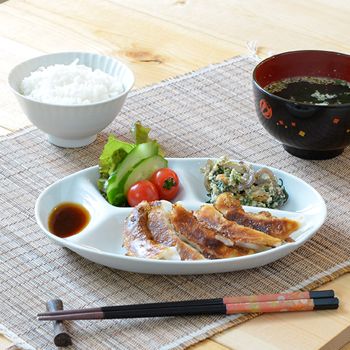 ヘルシー仕切り皿（花つなぎ）