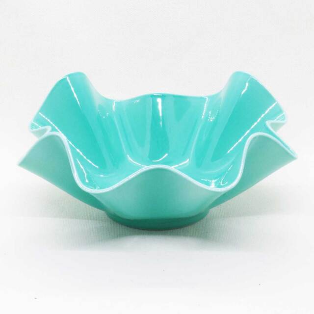 アクアブルー四つ葉ウエーブ鉢