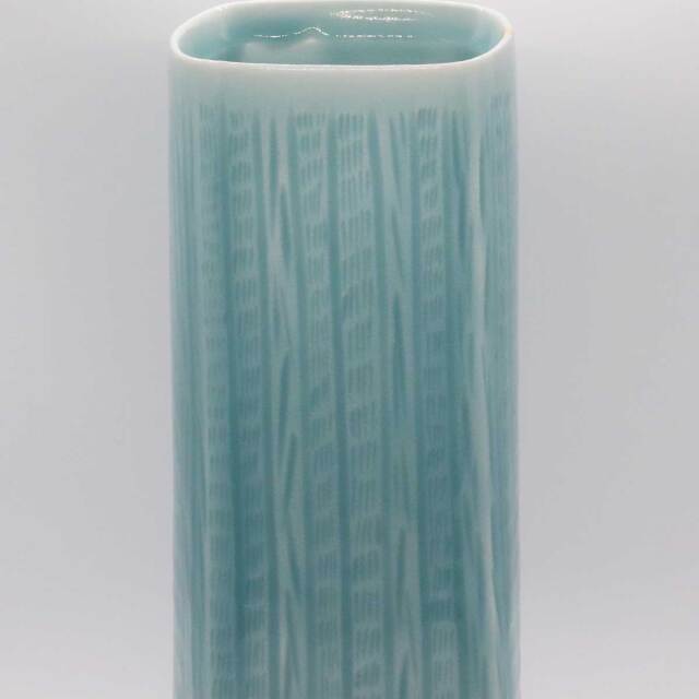 青白磁 筒 花器