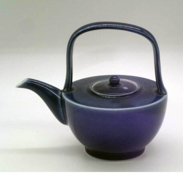 有田焼 瑠璃釉 取っ手付き 酒注ぎ