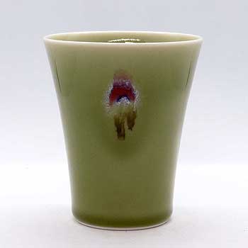 天龍寺青磁飛び辰砂酒杯