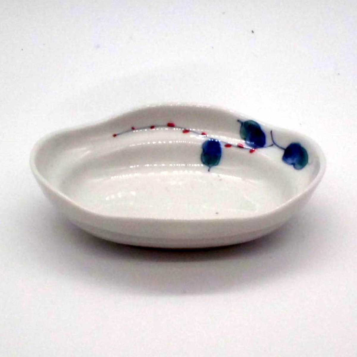 有田焼 色絵 水引草紋 楕円 小皿