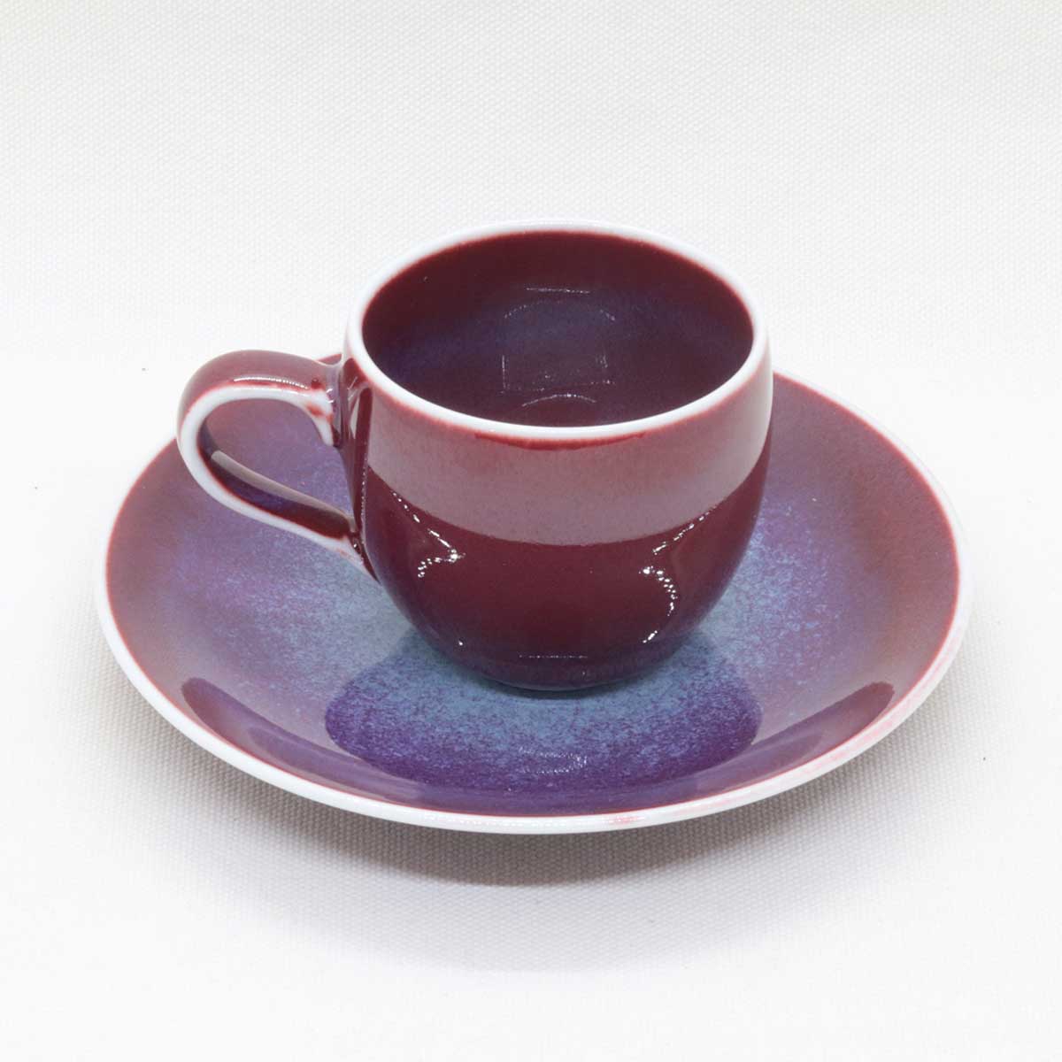 辰砂丸形コーヒー碗皿