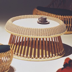 インテリアデザイナー