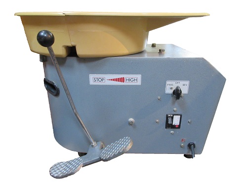 中古】電動ろくろ 日本電産シンポ RK-2X形 1988年製 動作良好 中古】電動ろくろ 日本電産シンポ RK-2X形 1988年製 動作良好