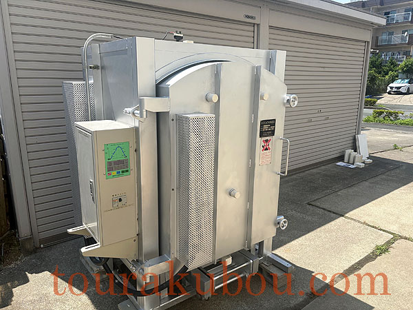 【中古】シンリュウ スライド式電気窯『SR-17FE・RF』　2015年製　200V三相　※還元仕様＜入荷〇＞