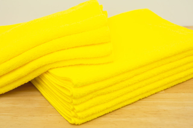 黄色イエローフェイスタオル