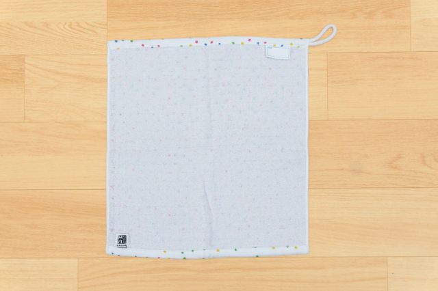 水玉模様ガーゼハンドタオル