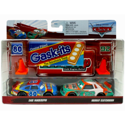 ディズニー ピクサー カーズ 2023 マテル 1/55スケール ダイキャスト ミニカー 2パック セージ・バンダースピン No.80 & マーレイ・クラッチバーン No.92 with サインボード