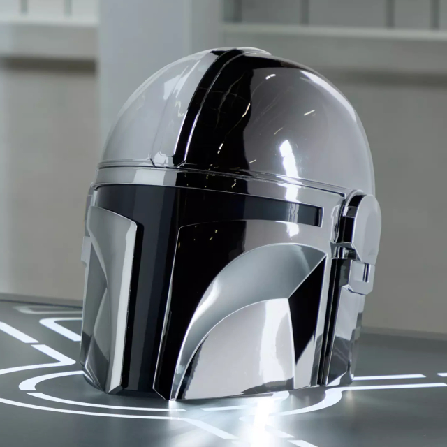 スター・ウォーズ / マンダロリアン・アンド・グローグー USディズニーストア限定 レプリカシリーズ ロールプレイ マンダロリアン ボイスチェンジング ヘルメット