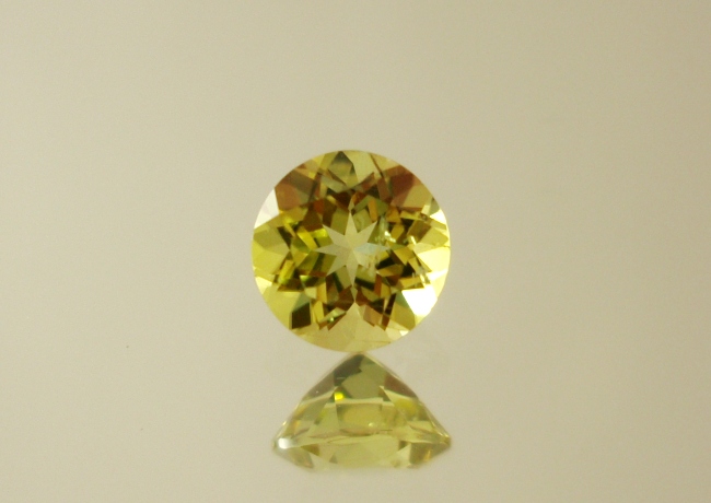 ザンビア産カナリートルマリン☆ラウンドシェイプ☆約５mm☆0.51ct.