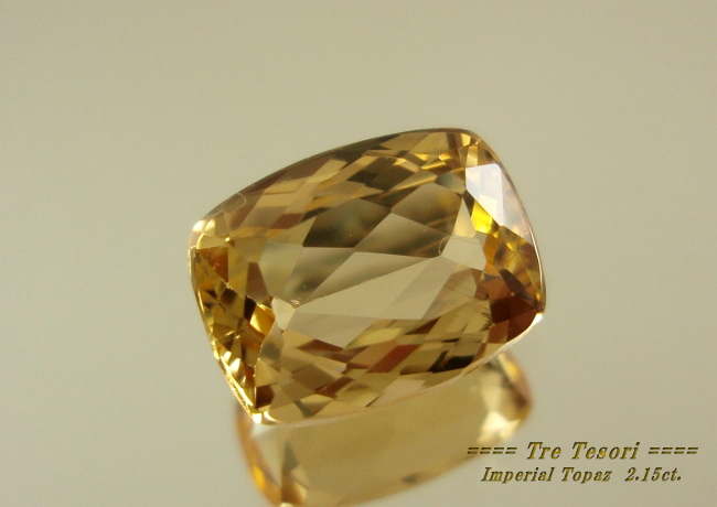 【わけあり】ブラジル産インペリアルトパーズルース2.15ct.　クッションシェイプ9ｘ7mm