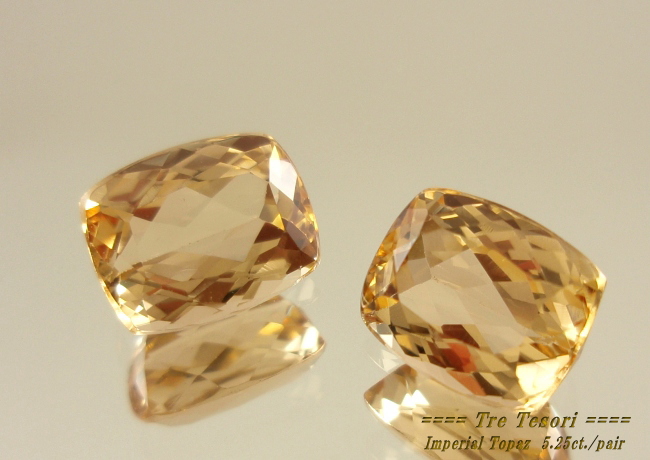 【アクセサリールース】【ペアルース】ブラジル産インペリアルトパーズルース約 5.25ct.クッションシェイプ9ｘ7mm