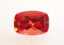 【規格サイズ】≪クッションカット（CU)７ｘ５ｍｍ≫コンゴ産　アンデシン　約０．６５カラット