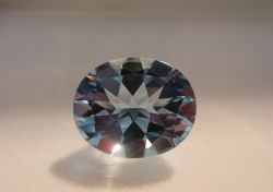 【高品質ルース】モザンビーク産アクアマリンルース　3.76ct.オーバルシェイプ1２x10mm