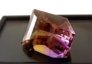 ブラジル産アメトリン☆ファンシー19.5x17.7☆36.62ct.